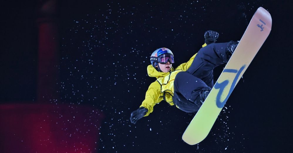 CBA常规赛：辽宁本钢主场胜北京控股